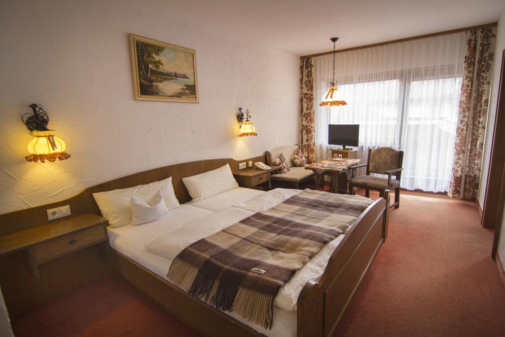 Reikartz Hotel Bergpanorama 普夫龙滕 外观 照片