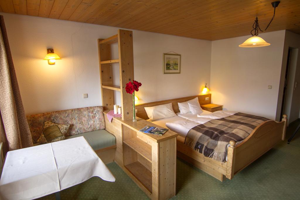 Reikartz Hotel Bergpanorama 普夫龙滕 外观 照片